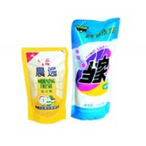 　生產(chǎn)多種復(fù)合材料構(gòu)成的三面封袋、背封袋、邊折袋、拉鏈袋、自立袋等，為各種方便食品